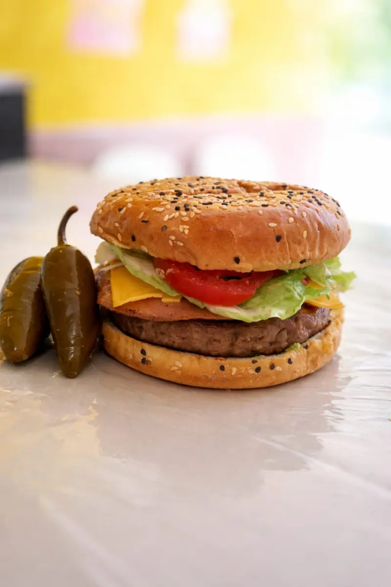 Hamburguesa casera - Mi Favorita Juárez